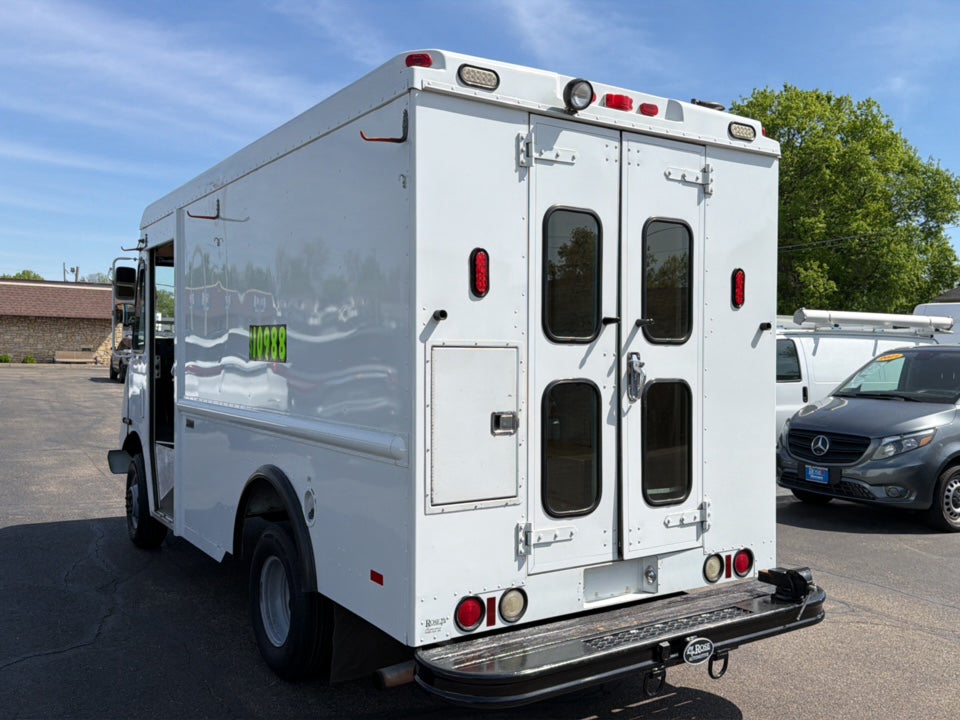 2005 Workhorse FT-2061 Base