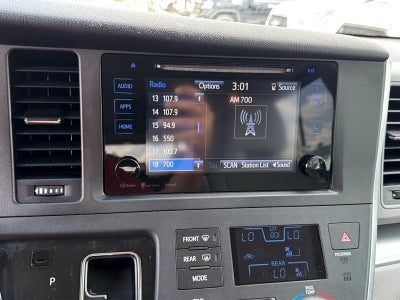 2017 Toyota Sienna Base