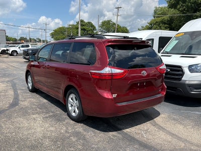 2017 Toyota Sienna Base