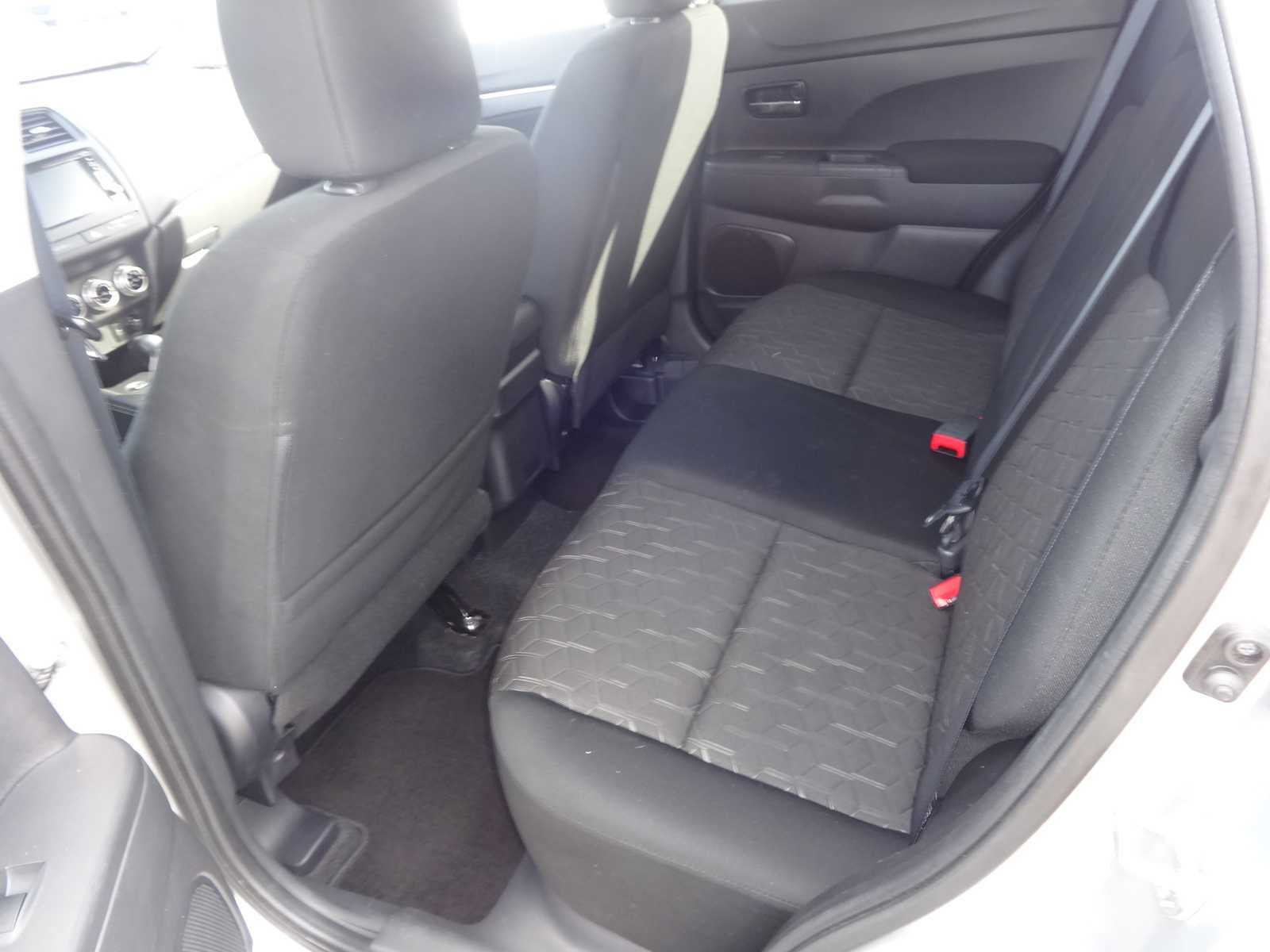 2024 Mitsubishi Outlander Sport ES