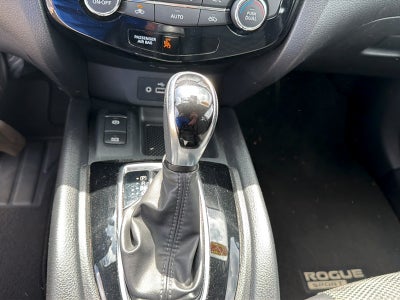2022 Nissan Rogue Sport SV AWD Xtronic CVT
