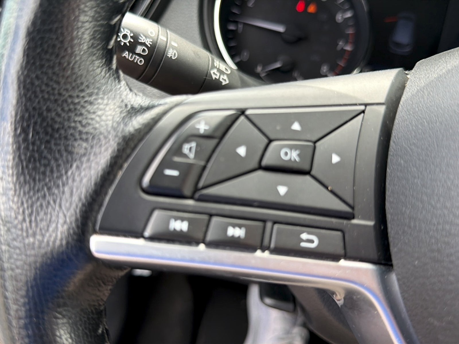 2022 Nissan Rogue Sport SV AWD Xtronic CVT