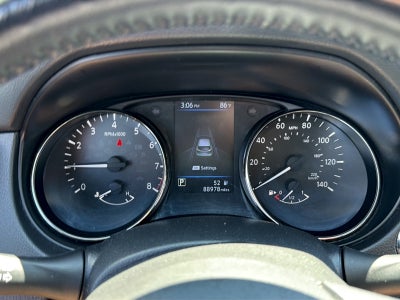 2022 Nissan Rogue Sport SV