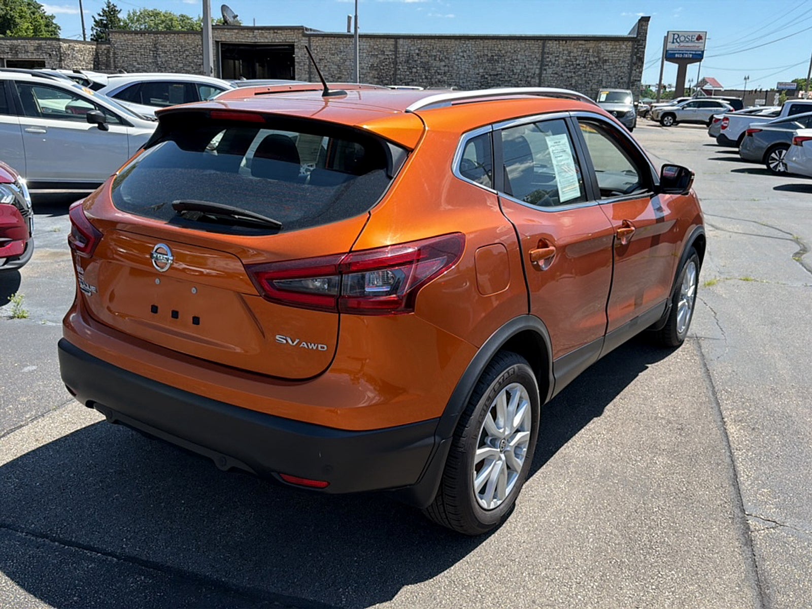 2022 Nissan Rogue Sport SV