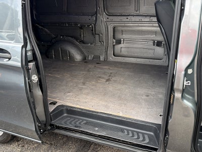 2021 Mercedes-Benz Metris Cargo Van Standard Roof 135" Wheelbase