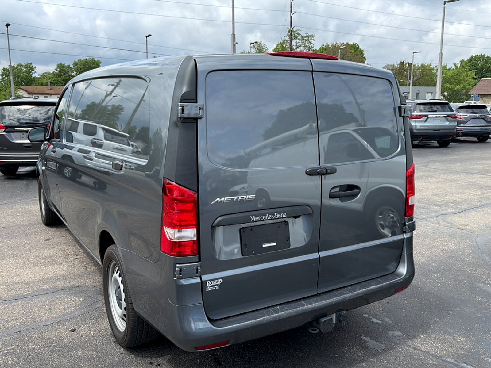 2021 Mercedes-Benz Metris Cargo Van Standard Roof 135" Wheelbase