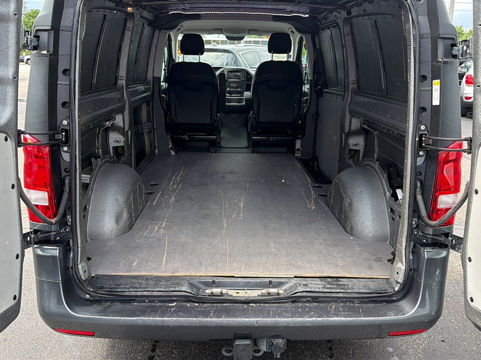 2021 Mercedes-Benz Metris Cargo Van Standard Roof 135" Wheelbase